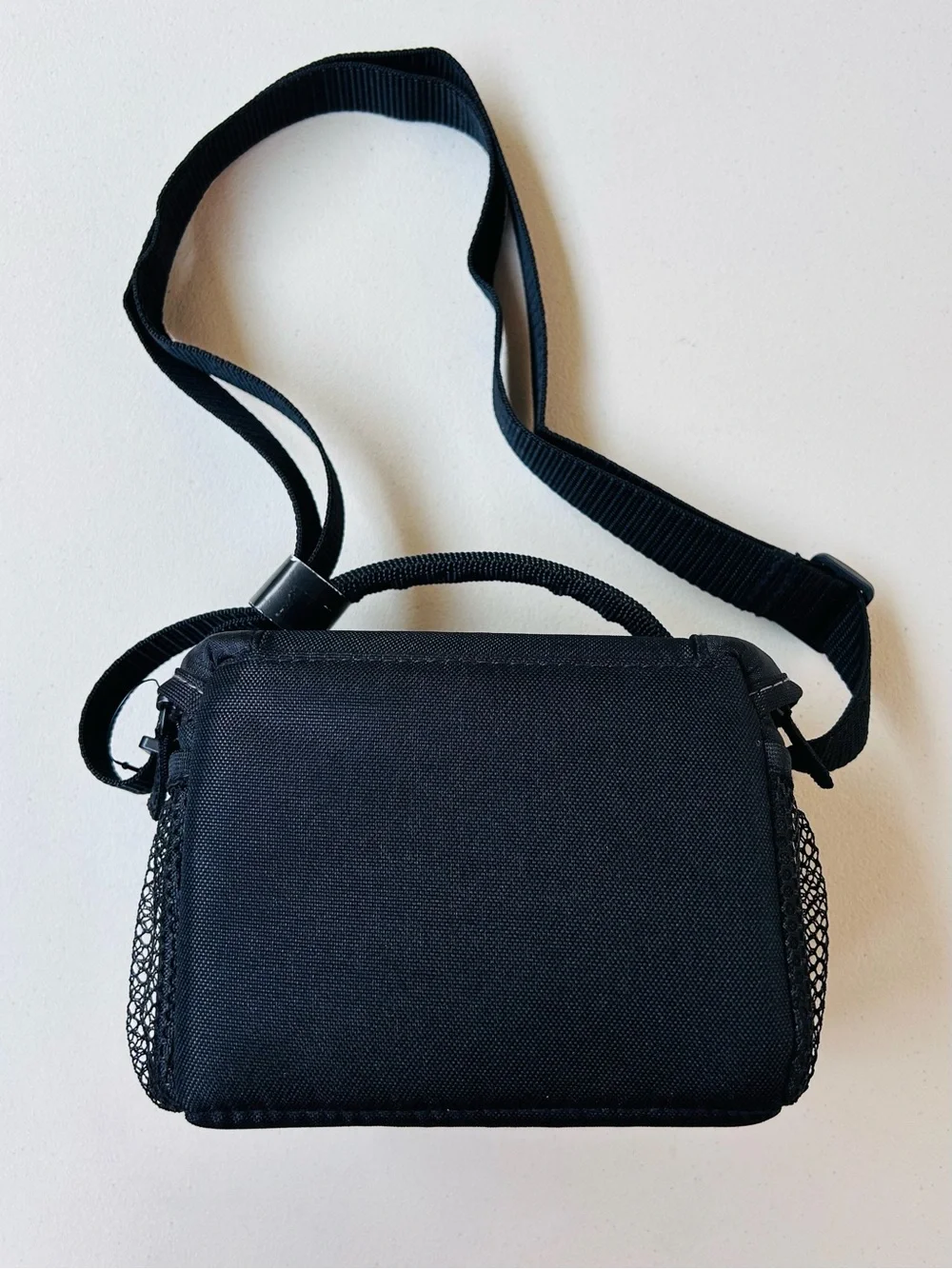 Sony LCS-U11 Camera Carrying Case Black NWOT Adjustable Divider Shoulder Bag